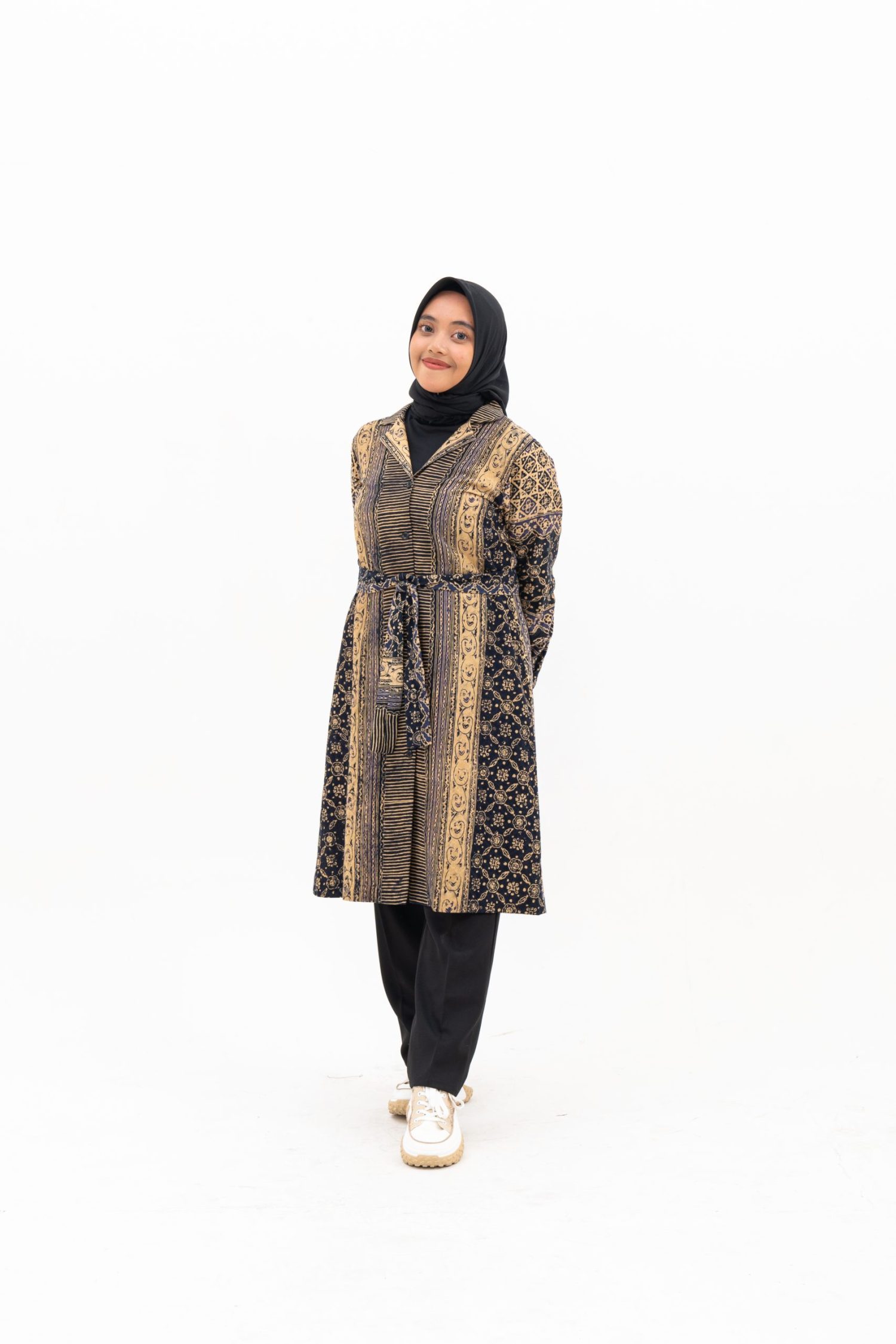 Selly tunik katun dobby motif batik