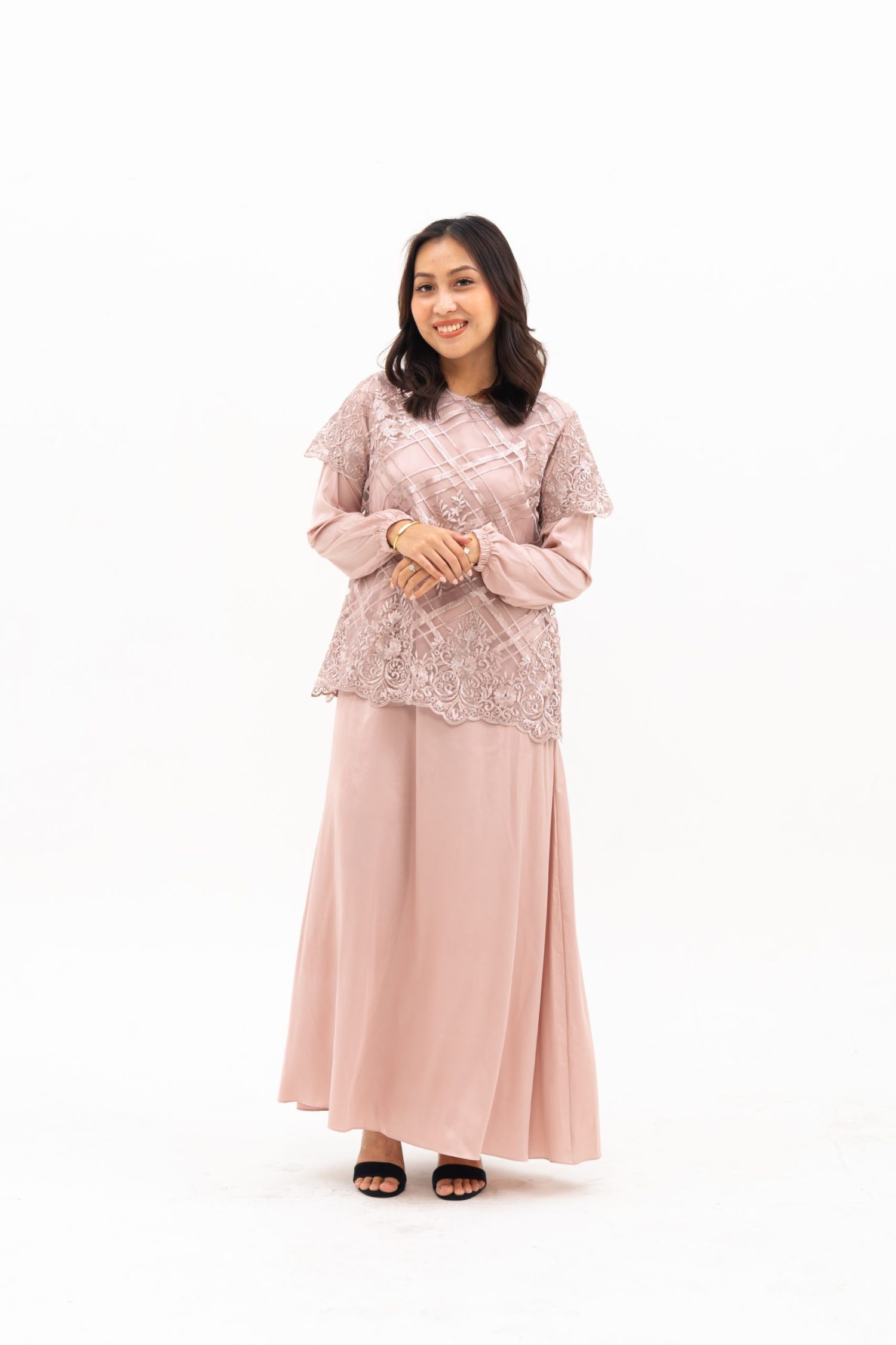 Alamanda dress material silk outer brokat