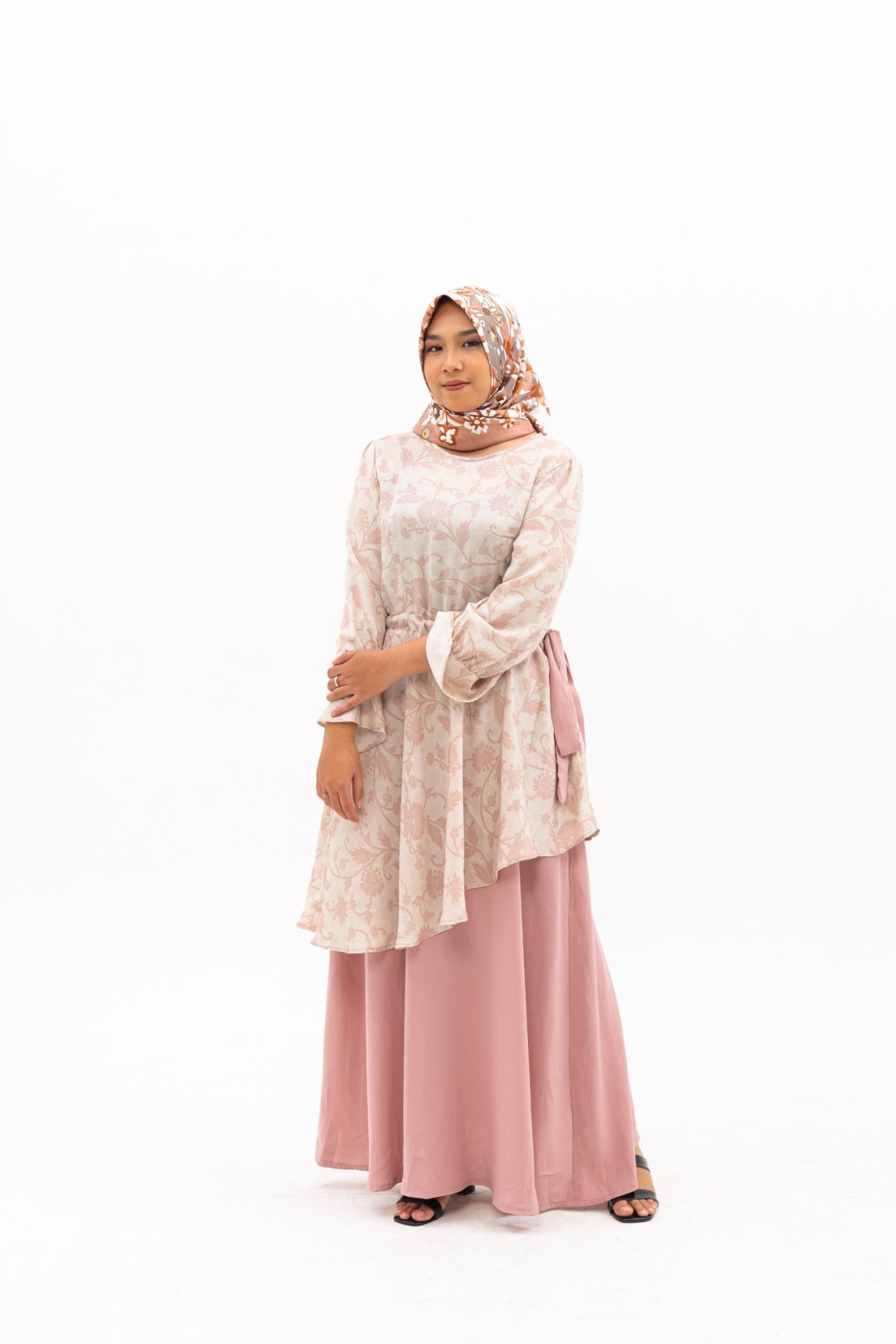 Dahlia dress  lady zara motif natural