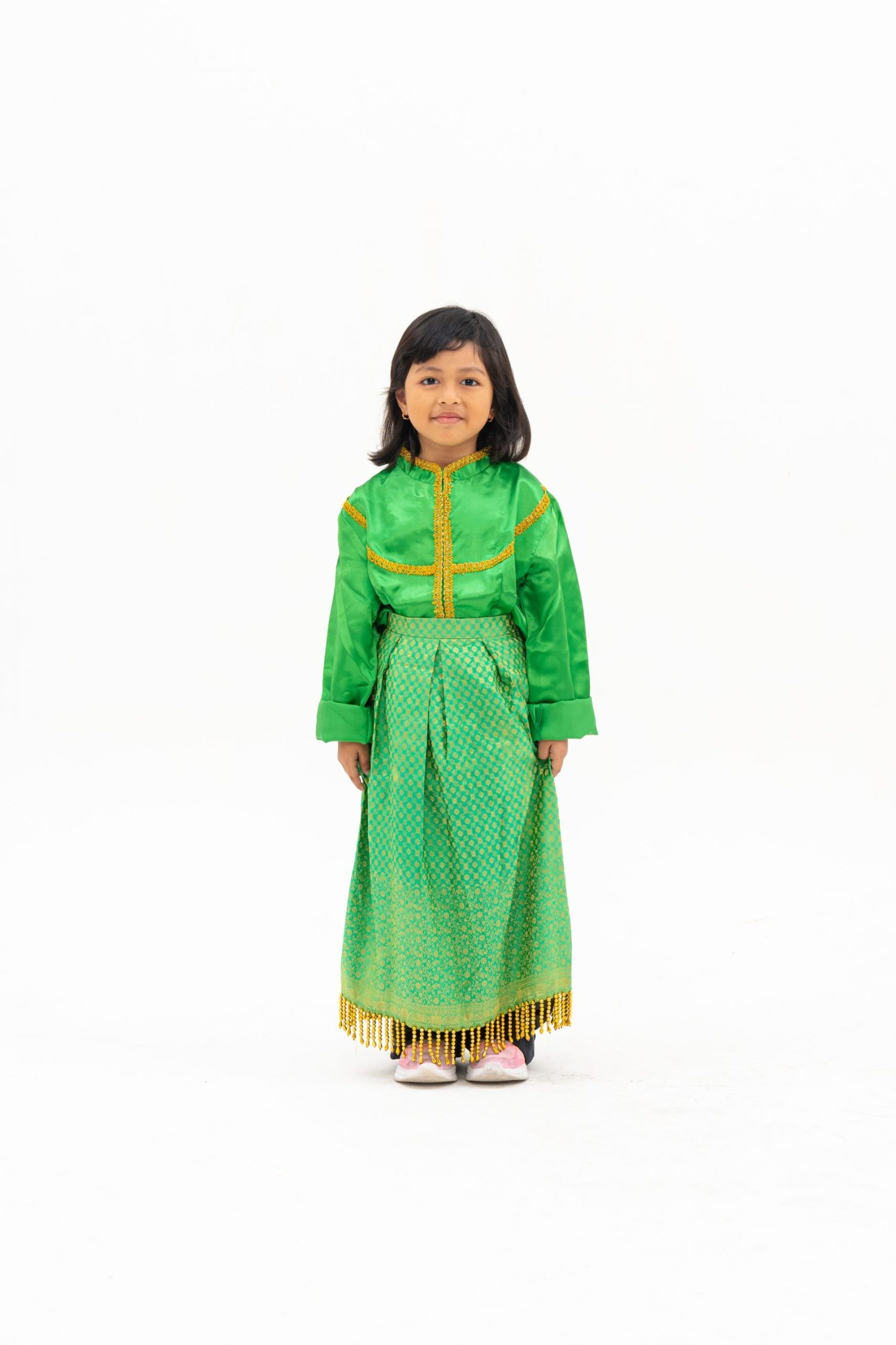 Stelan baju adat anak satin renda mas